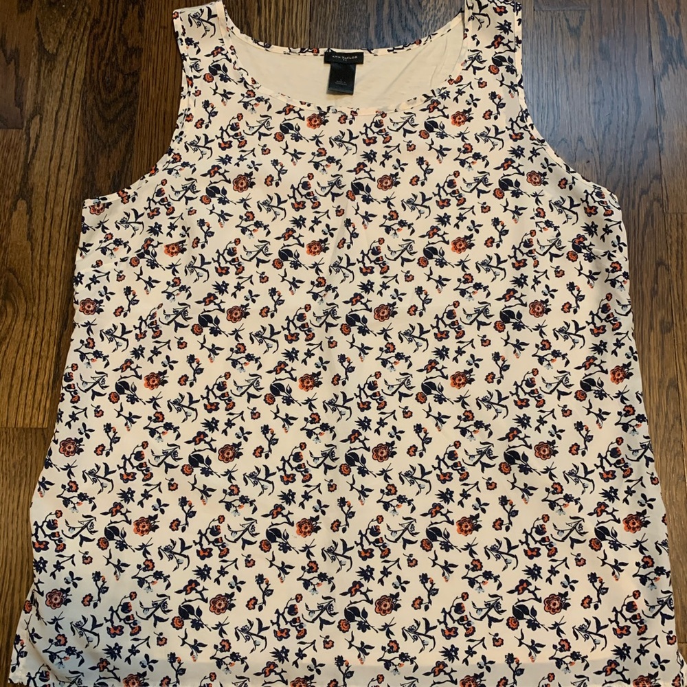 Ann Taylor flowered tank top